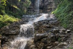 lauterbrunnen-waterfalls-photos-25